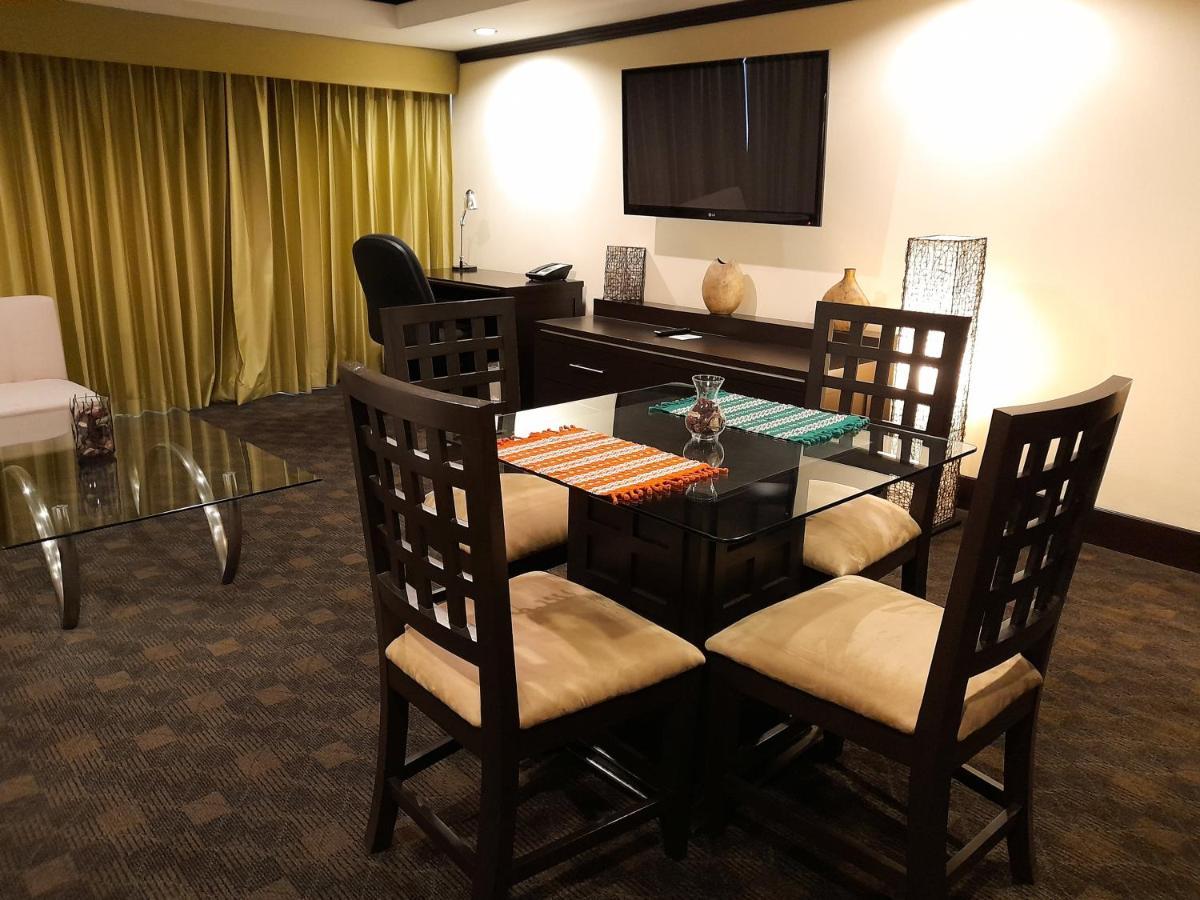 Hotel By Ihg